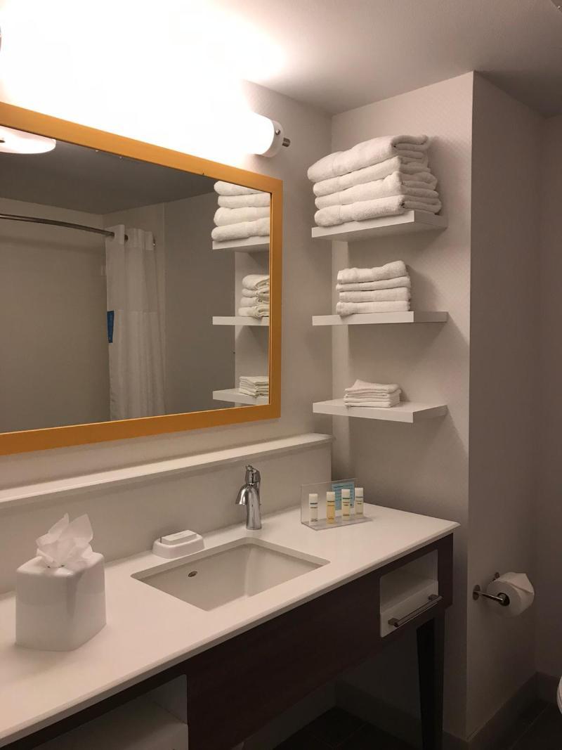 Hampton & Airport 3* São José